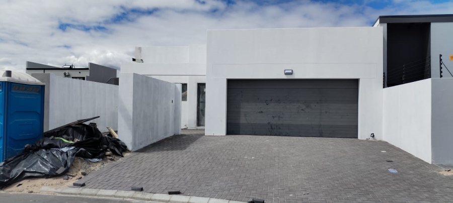 3 Bedroom Property for Sale in Sandown Western Cape